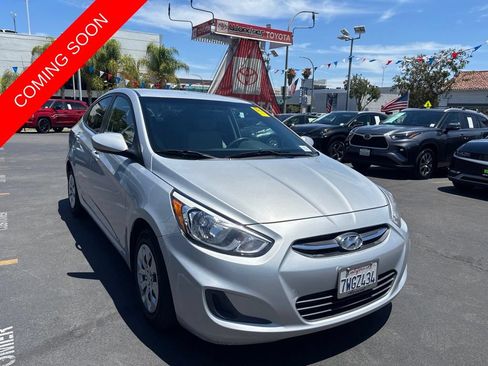 Used 2016 Hyundai Accent SE w/ Option Group 02 FWD image 1
