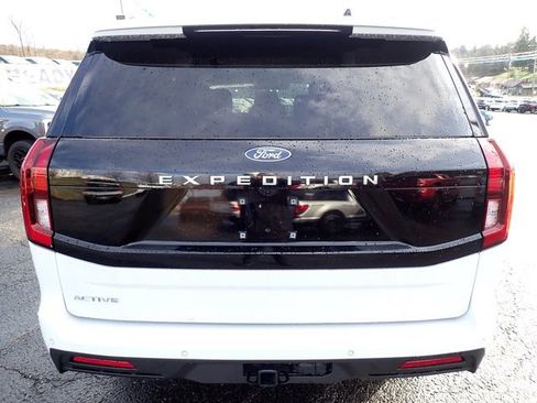 Used 2025 Ford Expedition Active image 7