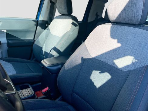 Used 2022 Ford Maverick XLT image 19