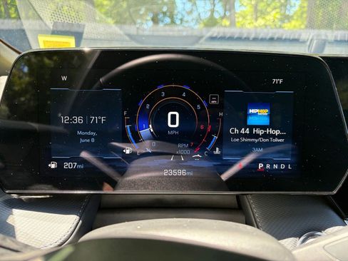Used 2025 Chevrolet Equinox LT FWD image 40
