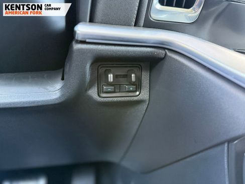 Used 2025 Ford Expedition Max Platinum AWD/4WD image 29