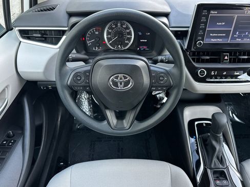 Used 2020 Toyota Corolla LE w/ Carpet Mat Package (TMS) image 14
