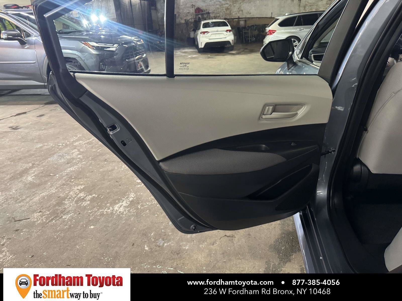 Used 2026 Toyota Corolla LE w/ LE Premium Package FWD image 12