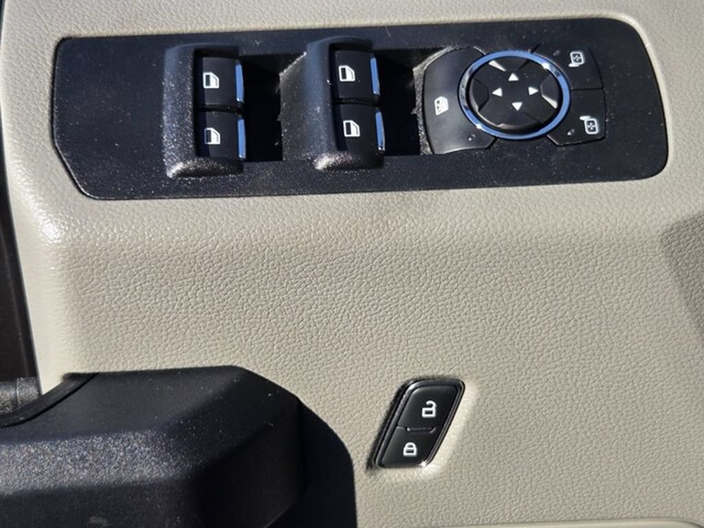 Used 2018 Ford F150 XL w/ Equipment Group 101A Mid AWD/4WD image 31