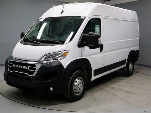 Used 2023 RAM ProMaster 1500 w/ Premium Convenience Group (B) image 7