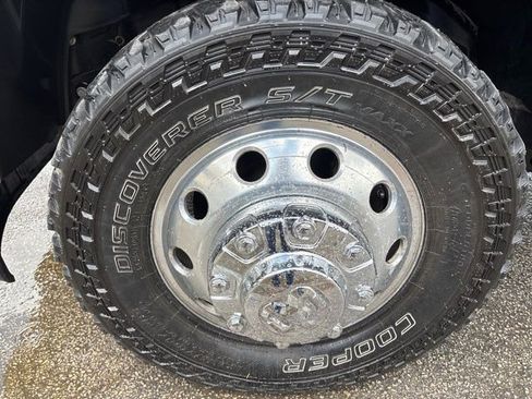 Used 2022 RAM 3500 Limited image 10