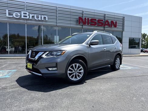 Used 2018 Nissan Rogue SV AWD/4WD image 1