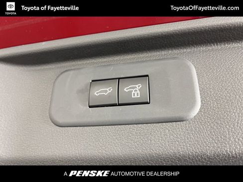 Certified 2024 Toyota Grand Highlander XLE image 11