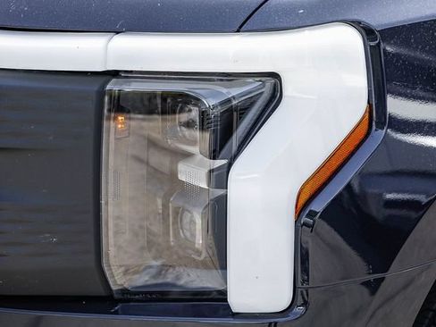 Used 2025 Ford F150 Lightning Flash AWD/4WD image 8