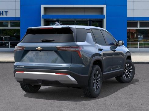 New 2027 Chevrolet Equinox LT w/ Convenience Package II FWD image 4