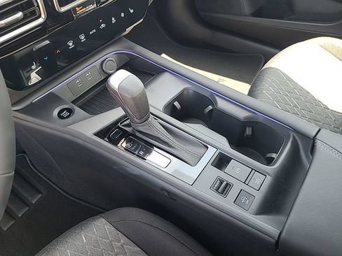 New 2026 Nissan Sentra SV w/ SV Convenience Package FWD image 20