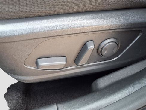 Used 2023 Hyundai Santa Cruz SEL Premium image 12