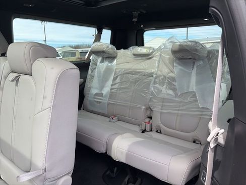 New 2026 Jeep Grand Wagoneer L 4WD image 16