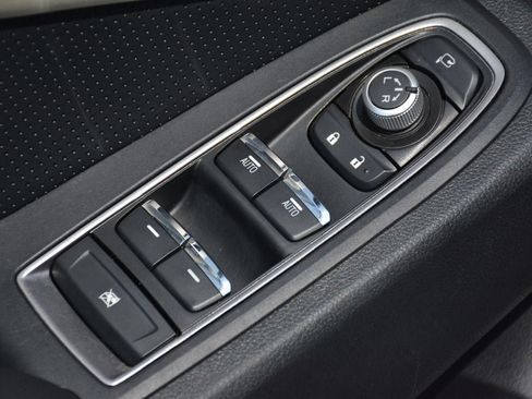 Used 2021 Subaru Ascent Touring AWD/4WD image 10