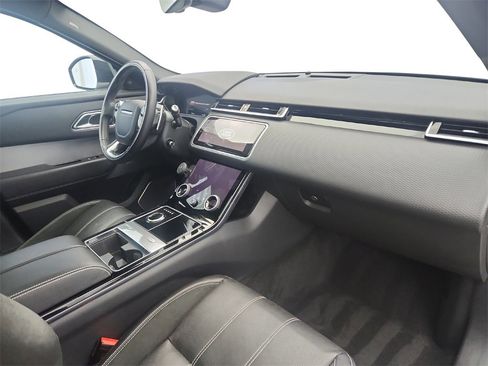 Used 2019 Land Rover Range Rover Velar R-Dynamic SE image 25