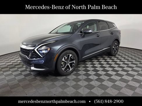 Used 2023 Kia Sportage EX FWD image 1