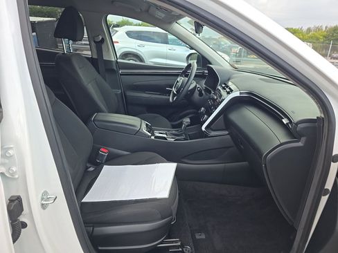 Used 2023 Hyundai Tucson SEL FWD image 11
