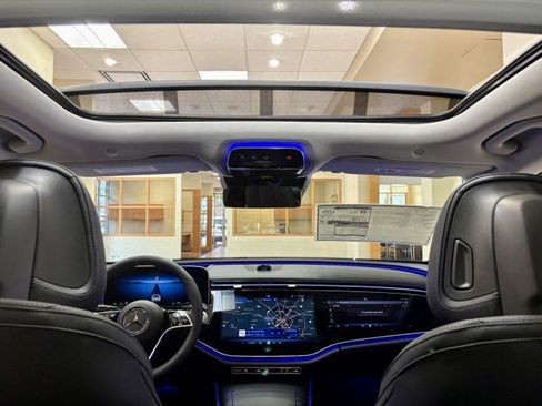 New 2025 Mercedes-Benz E 350 Sedan image 12
