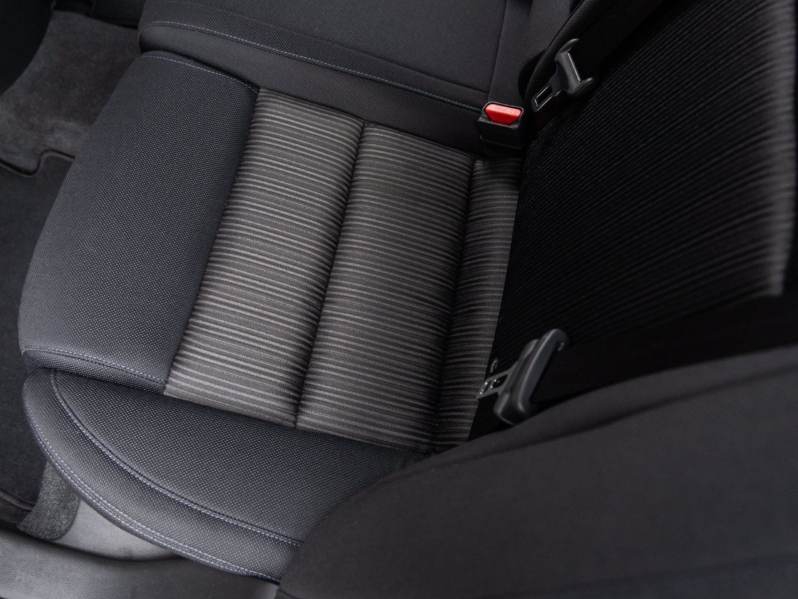 Used 2020 Nissan Maxima 3.5 S w/ Floor Mat Group FWD image 28