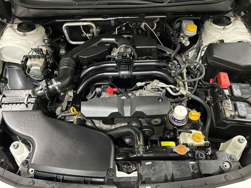 Used 2017 Subaru Outback 2.5i Limited AWD/4WD image 18
