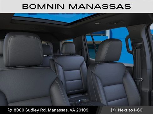New 2026 Chevrolet Traverse LT w/ Sun and Wheel Package AWD/4WD image 24