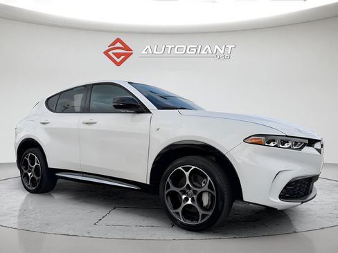Used 2024 Alfa Romeo Tonale Ti AWD/4WD image 10