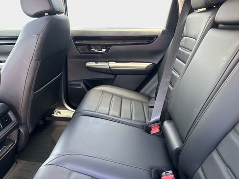 Used 2025 Honda CR-V EX-L image 13