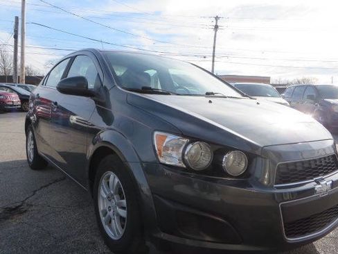 Used 2016 Chevrolet Sonic LT image 11
