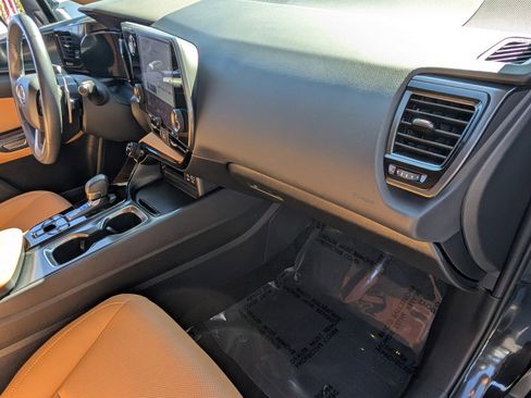 Used 2023 Lexus NX 250 FWD image 14