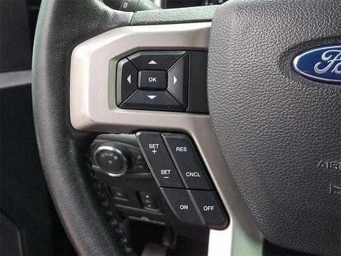 Used 2020 Ford F250 Lariat image 20