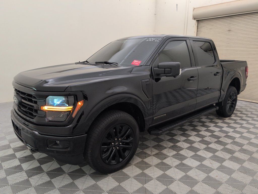 Used 2025 Ford F150 XLT w/ Equipment Group 302A MID AWD/4WD image 8