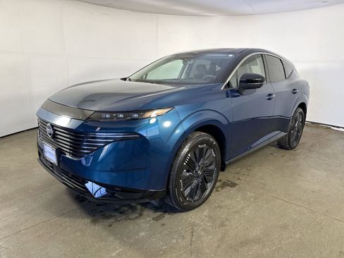 Used 2025 Nissan Murano Platinum w/ Cargo Package image 24