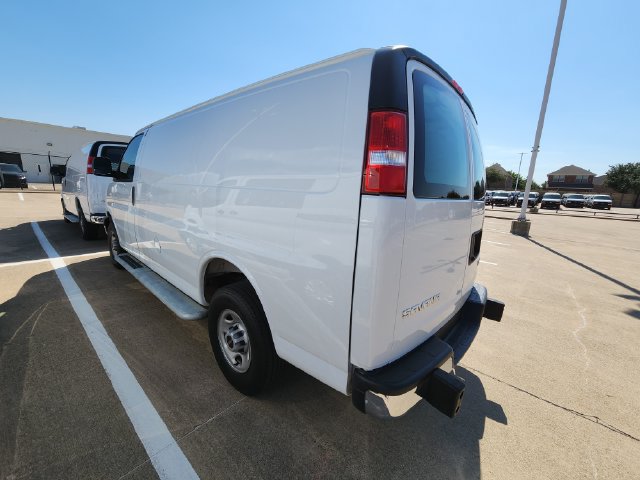 Used 2025 GMC Savana 2500 w/ Driver Convenience Package RWD image 6