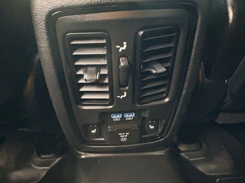 Used 2022 Dodge Durango GT image 12