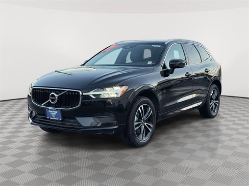 Used 2020 Volvo XC60 T5 Momentum w/ Protection Package Premier image 3