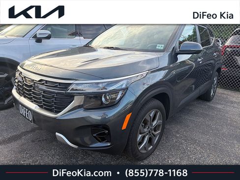 Certified 2024 Kia Seltos S AWD/4WD image 1