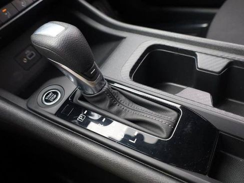 Certified 2023 Nissan Sentra S FWD image 16