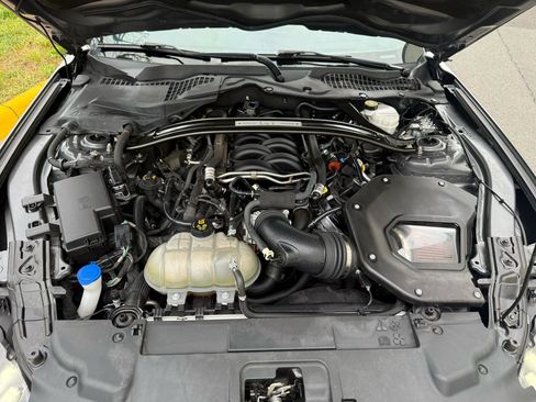 Used 2022 Ford Mustang GT Premium w/ GT Performance Package RWD image 42