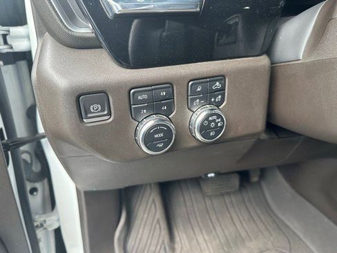 Certified 2023 GMC Sierra 1500 SLT w/ SLT Convenience Package image 20