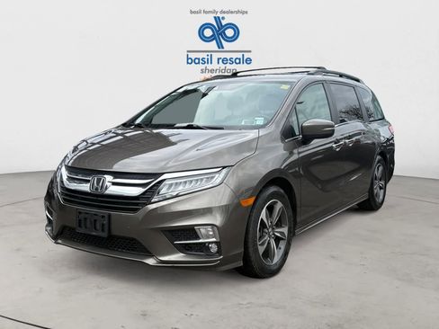 Used 2019 Honda Odyssey Touring image 2