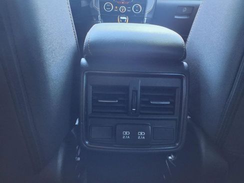 Used 2024 Subaru Forester Wilderness w/ Convenience Package AWD/4WD image 23