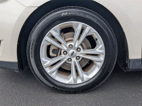 Used 2014 Ford Taurus SEL w/ Equipment Group 201A image 21