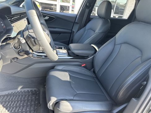 Used 2025 Audi Q7 3.0T Prestige AWD/4WD image 10