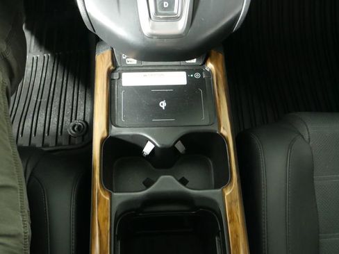 Used 2020 Honda CR-V Touring image 27