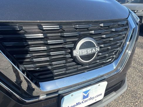 Used 2023 Nissan Rogue S FWD image 5
