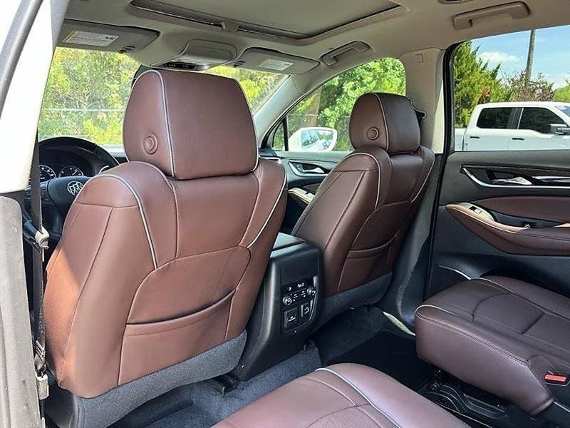 Used 2019 Buick Enclave Avenir w/ Avenir Technology Package FWD image 36