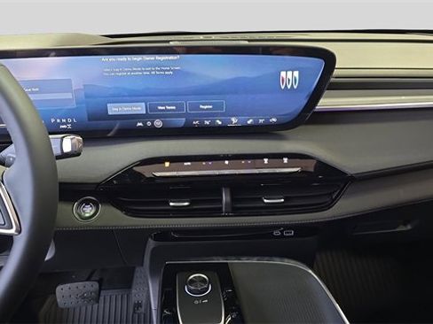 New 2026 Buick Enclave Sport Touring w/ Power Package image 18