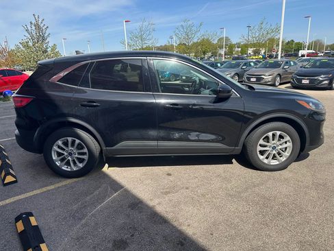 Used 2021 Ford Escape SE AWD/4WD image 4