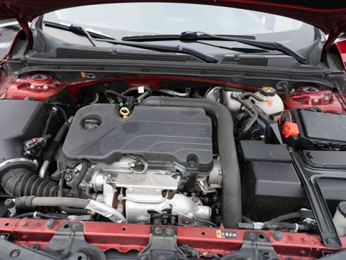 Used 2021 Chevrolet Malibu RS image 30