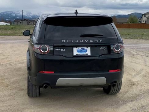 Used 2017 Land Rover Discovery Sport HSE AWD/4WD image 7